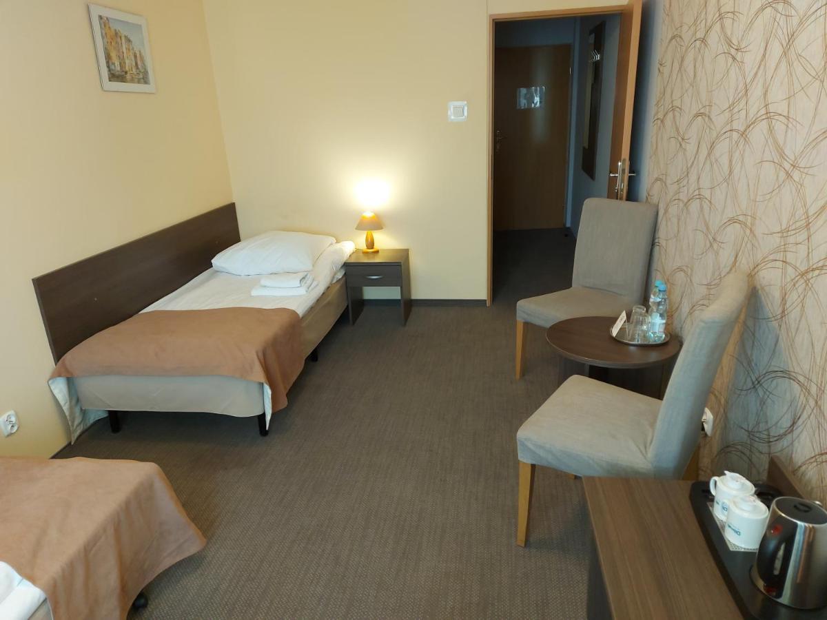 Hotel Ikar Bydgoszcz Ngoại thất bức ảnh