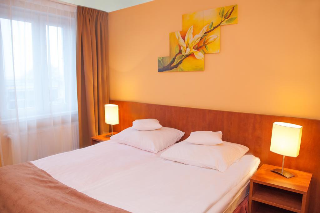 Hotel Ikar Bydgoszcz Phòng bức ảnh