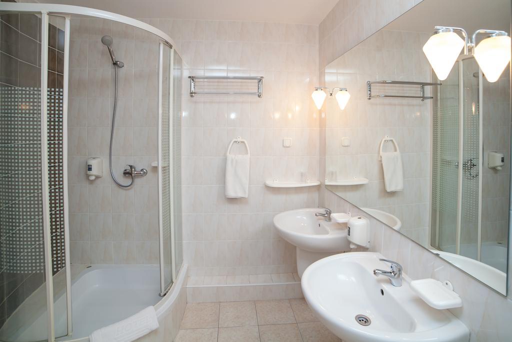 Hotel Ikar Bydgoszcz Phòng bức ảnh
