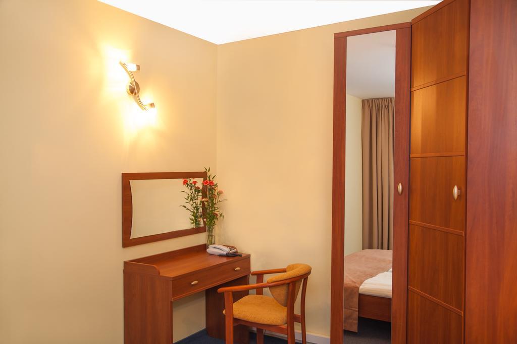 Hotel Ikar Bydgoszcz Ngoại thất bức ảnh