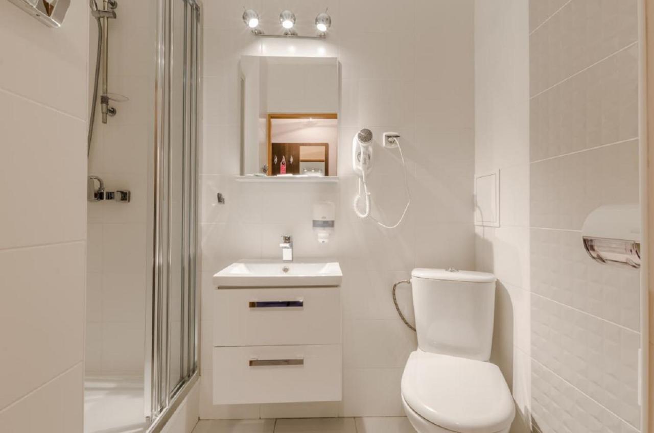 Hotel Ikar Bydgoszcz Ngoại thất bức ảnh